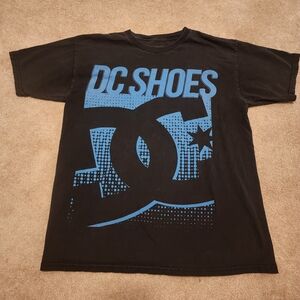 DC Shoes shirt Size Medium